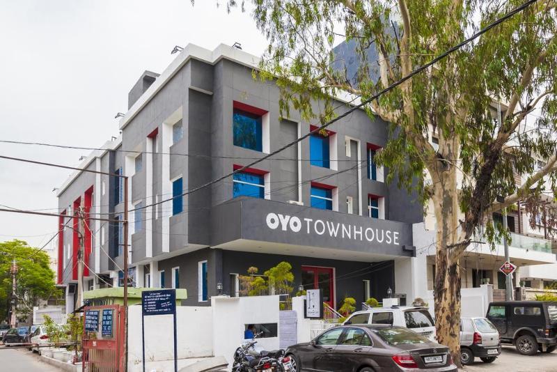 Oyo Townhouse 008 Greater Kailash Delhi (National Capital Territory of India) Exterior foto